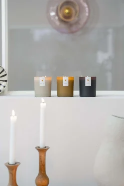 ZUSSS geurkaars in doosje bamboe klavertje